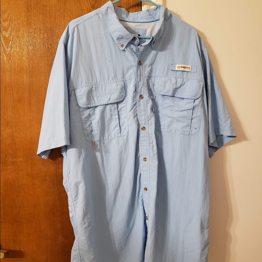 Men’s 2XL-T Magellan shirt